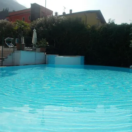 Hotel Laura Christina 3*