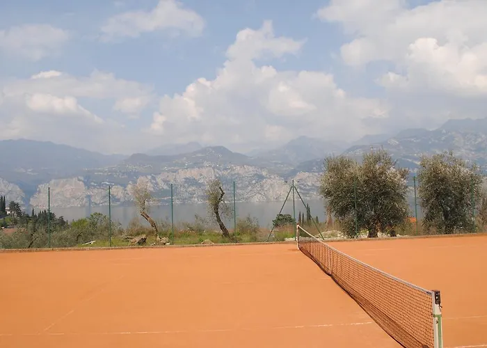 Hotel Laura Christina 3*