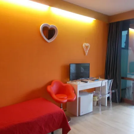 酒店 劳拉克里斯蒂娜酒店