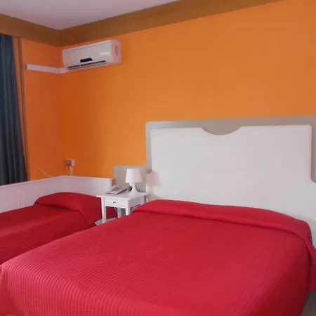 劳拉克里斯蒂娜酒店 酒店 马尔切西内