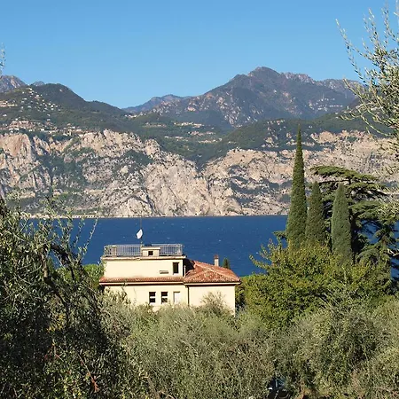 劳拉克里斯蒂娜酒店 马尔切西内