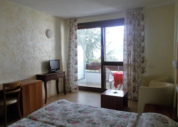 Laura Christina Szálloda