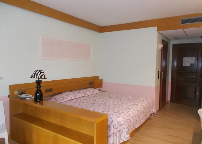 Szálloda Laura Christina 3*